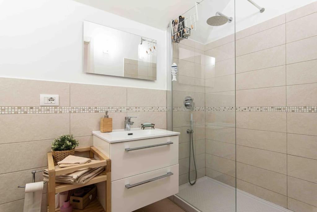 Casa Nel Cuore Della Citta Apartment Rapallo Luaran gambar