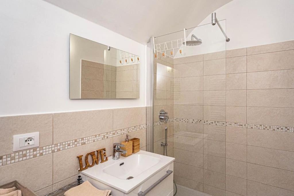 Casa Nel Cuore Della Citta Apartment Rapallo Luaran gambar